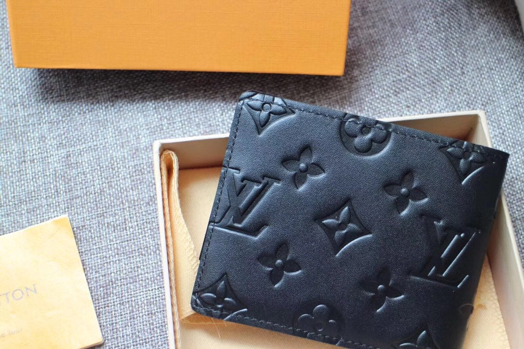 LV Wallets (Various Patterns)