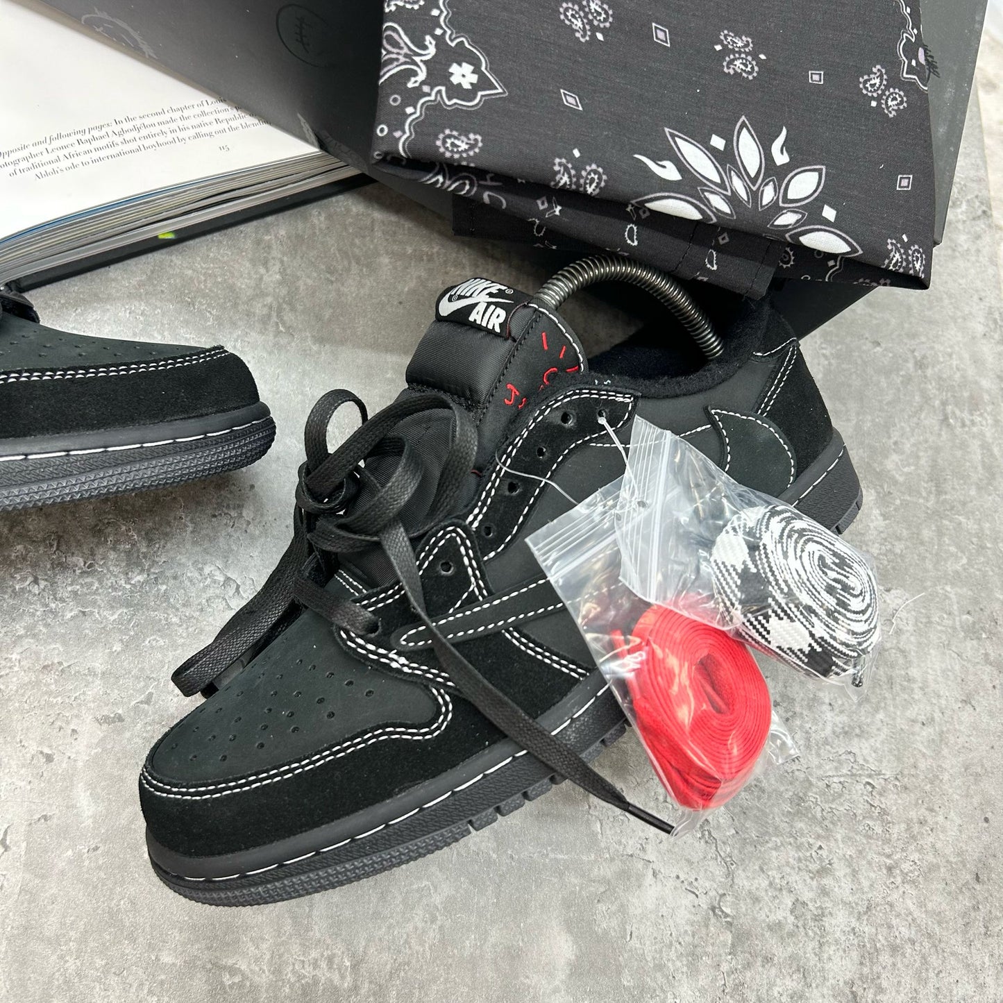 Nke Travis Scott