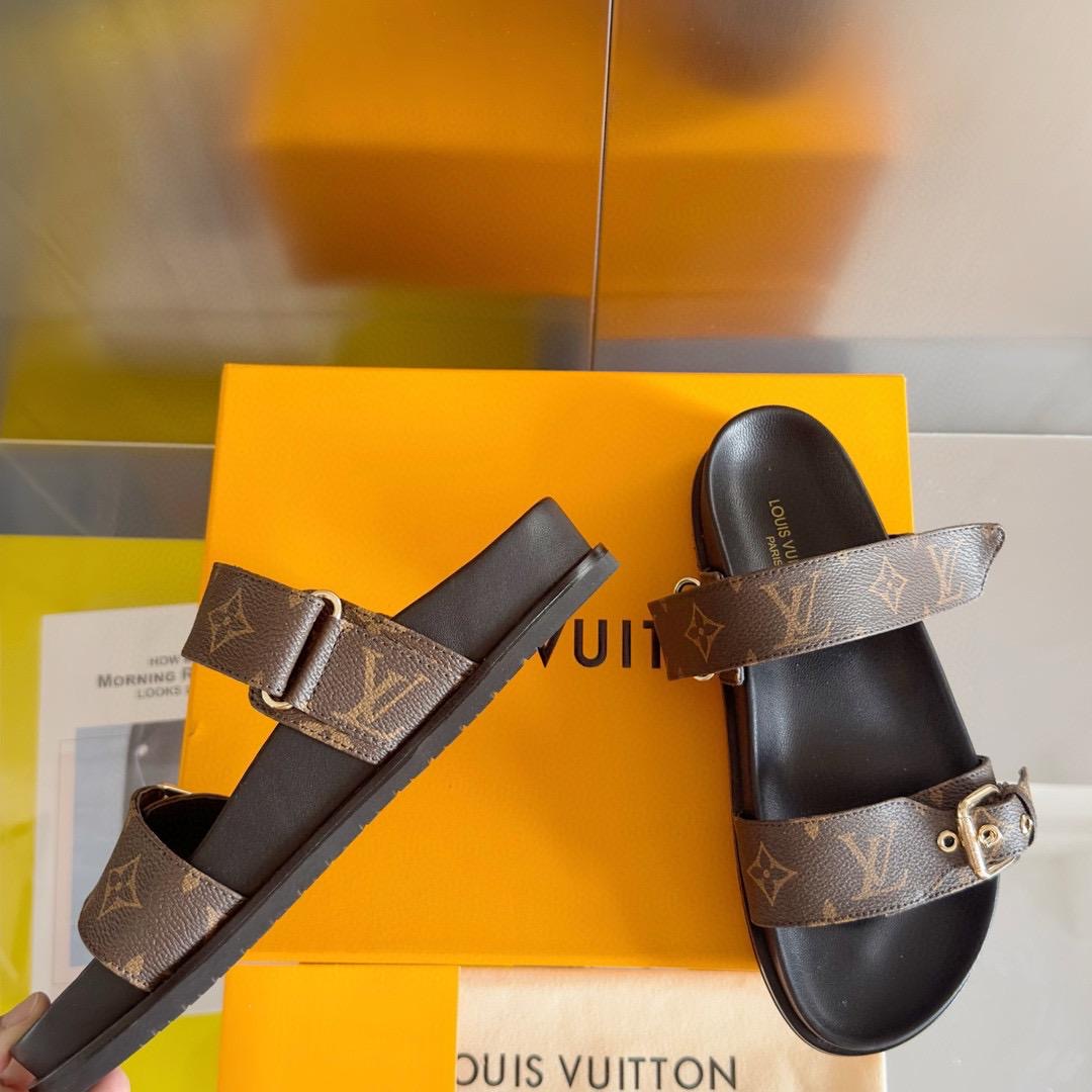 Lv women’s slides