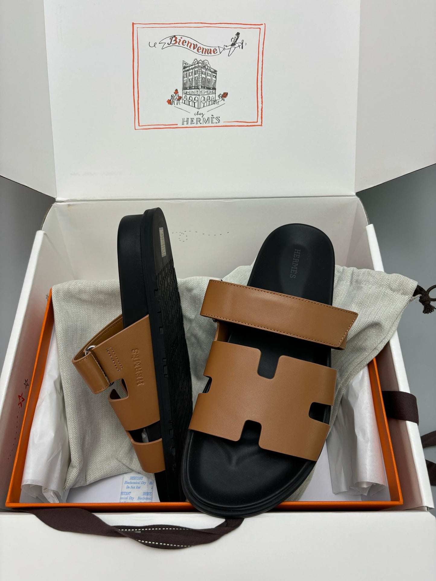 Men’s Hrmes Sandals (Other colours available)