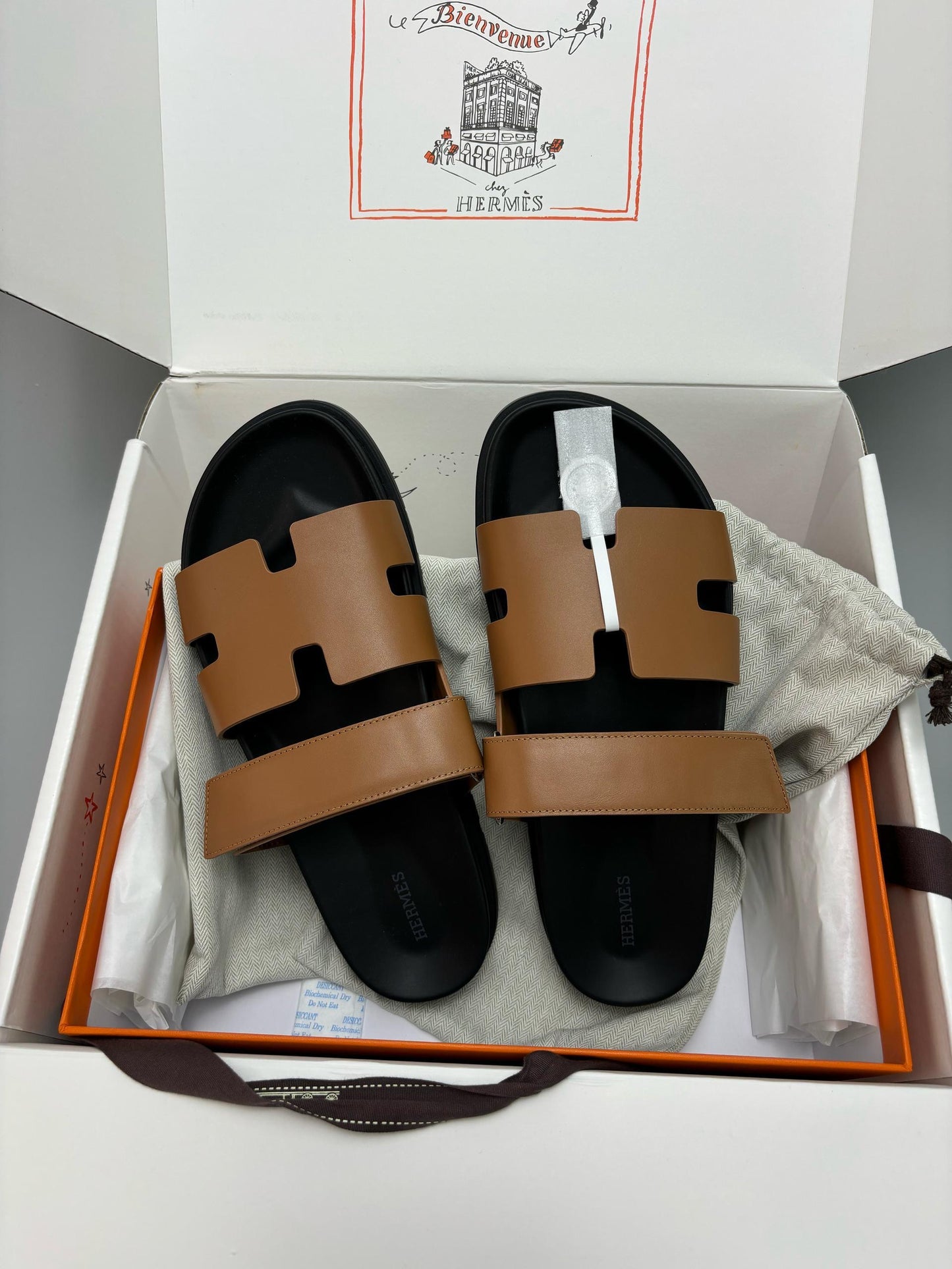 Men’s Hrmes Sandals (Other colours available)