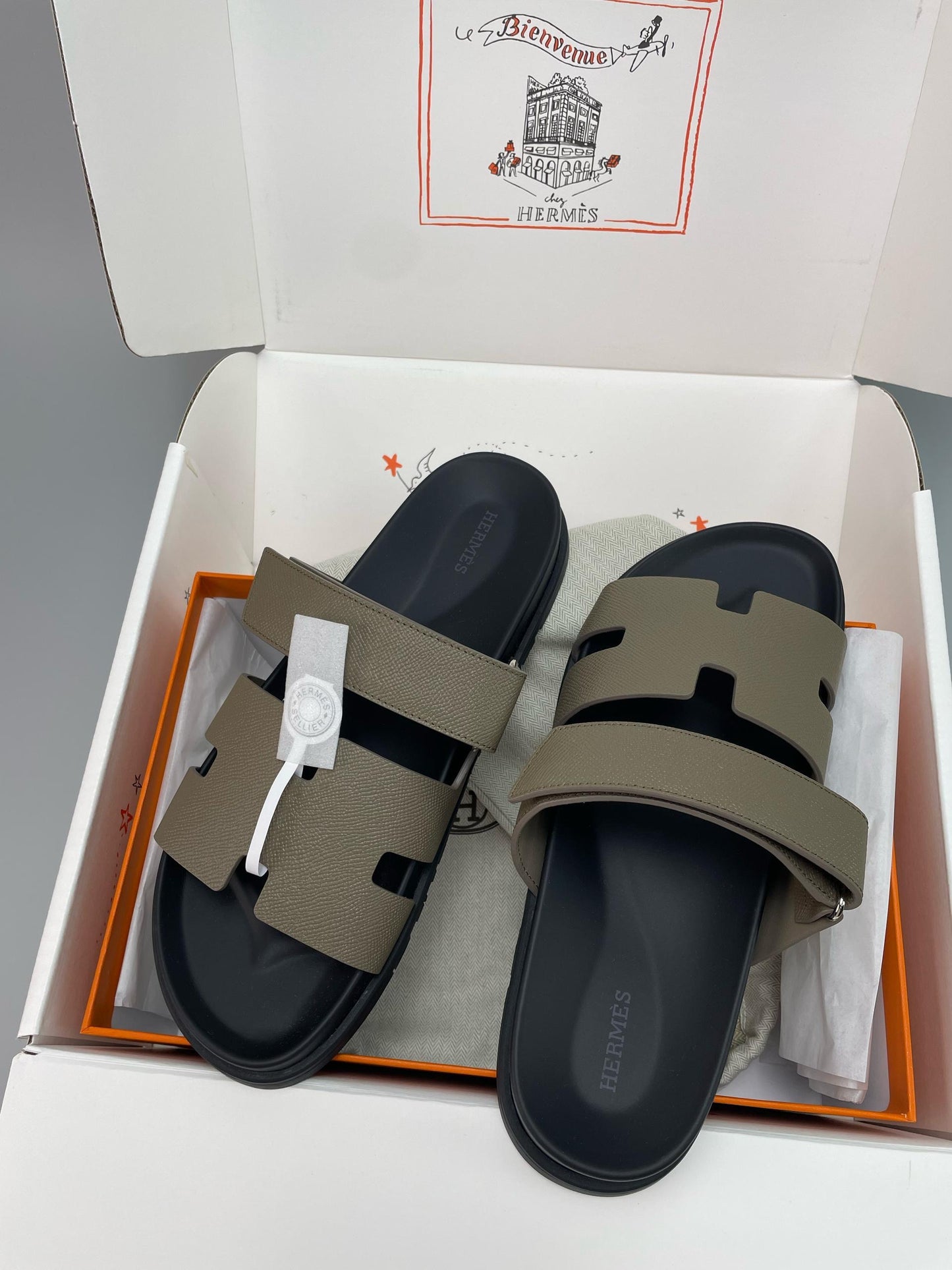 Men’s Hrmes Sandals (Other colours available)