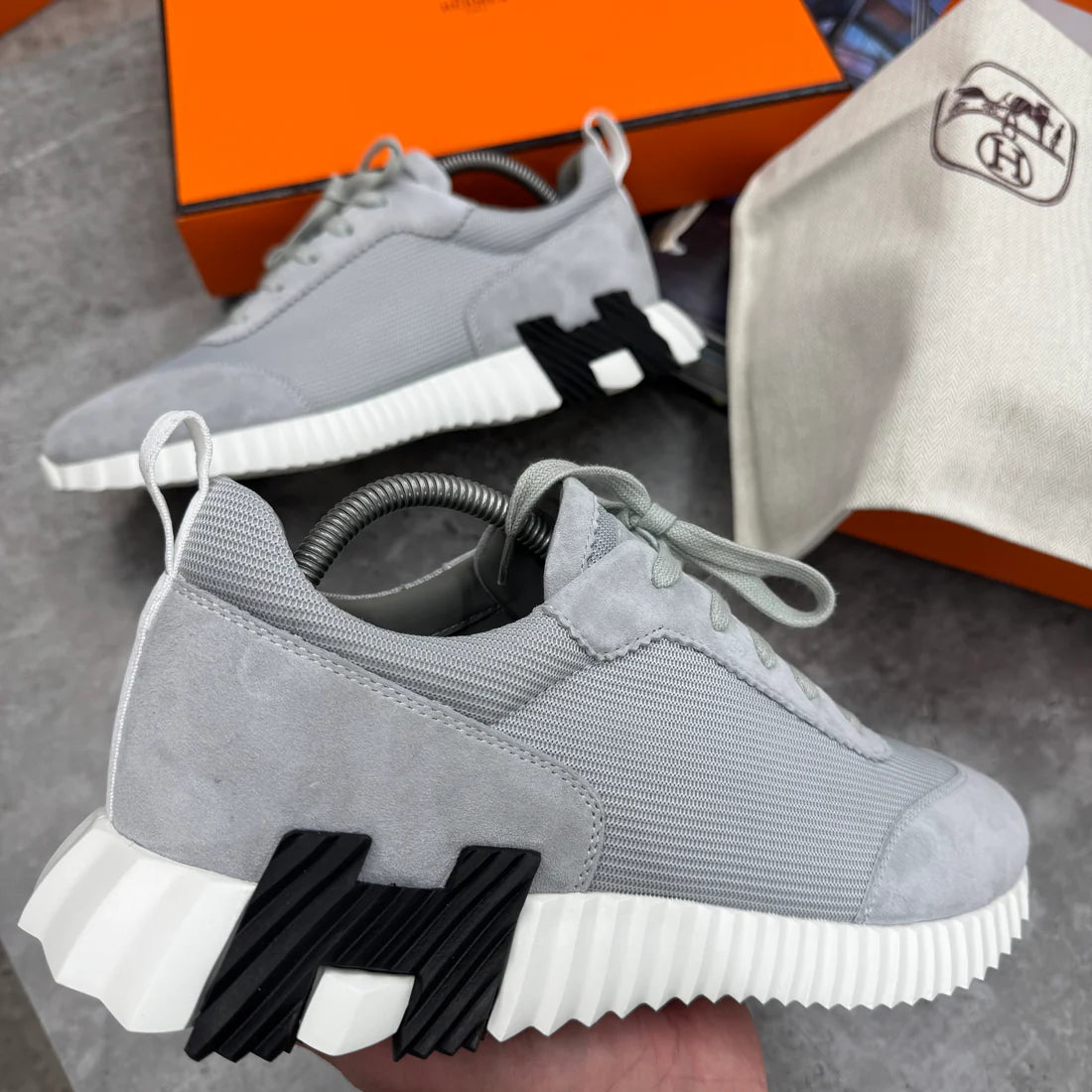 HMES Trainers