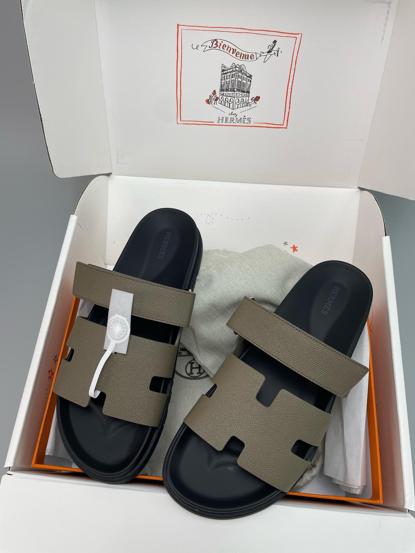 Men’s Hrmes Sandals (Other colours available)