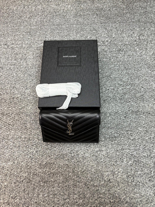 Y ladies cassandre envelope chain wallet