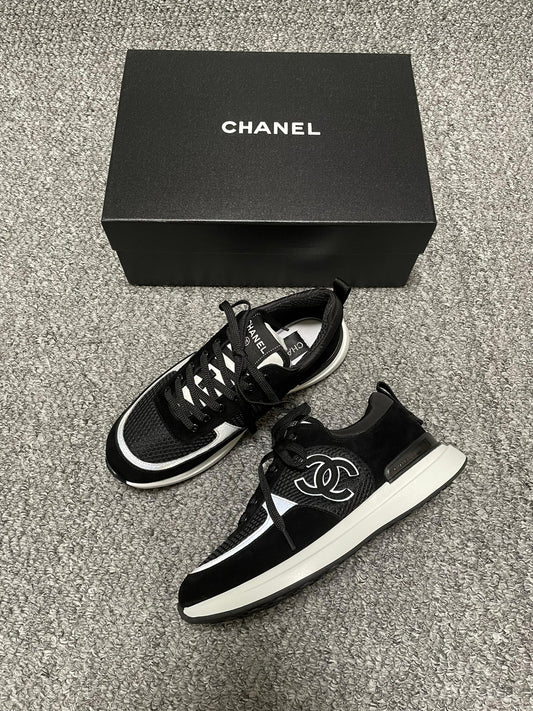 Chan Ladies Trainers