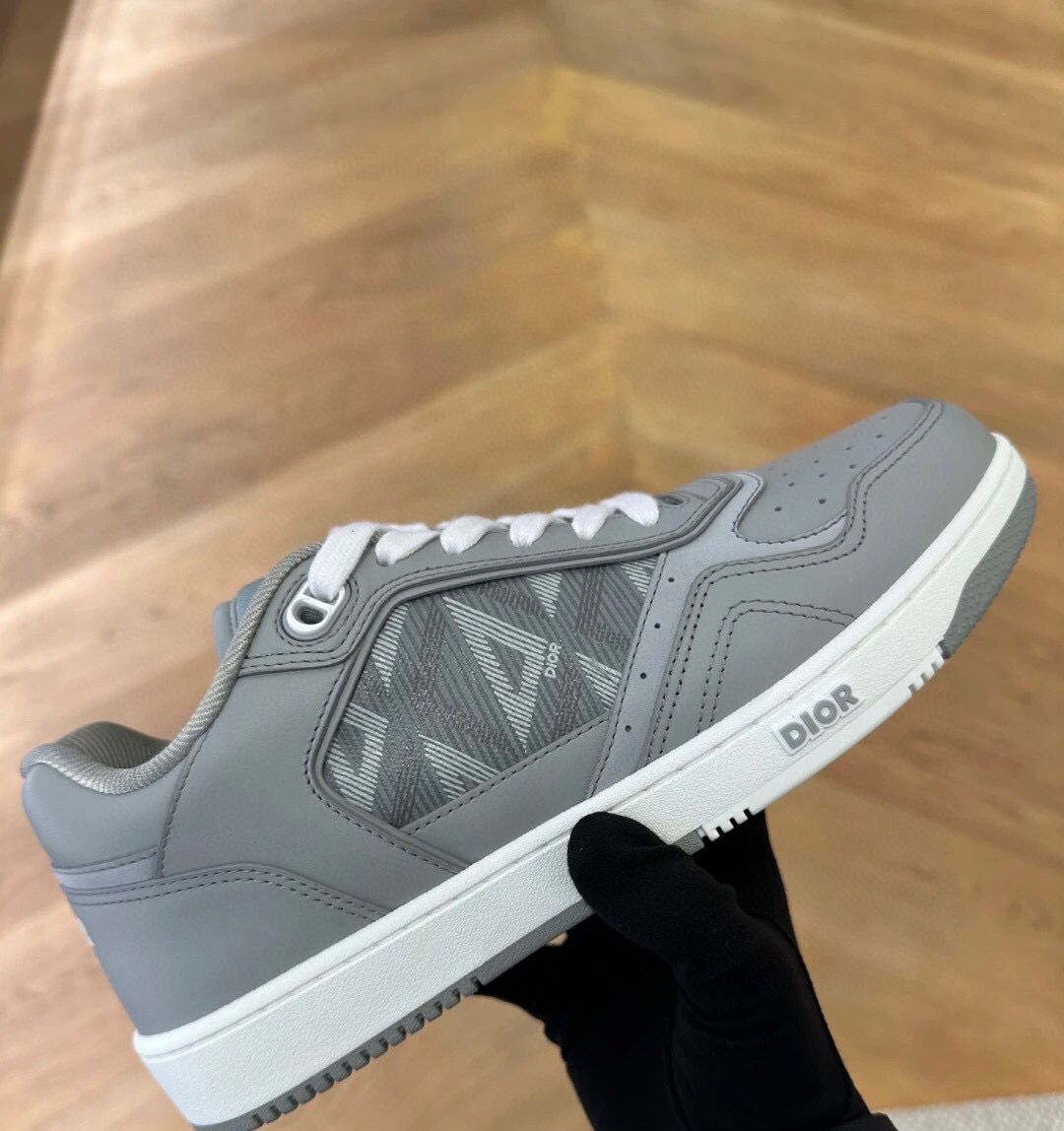 B27 (Various Colours) (Pre Order)