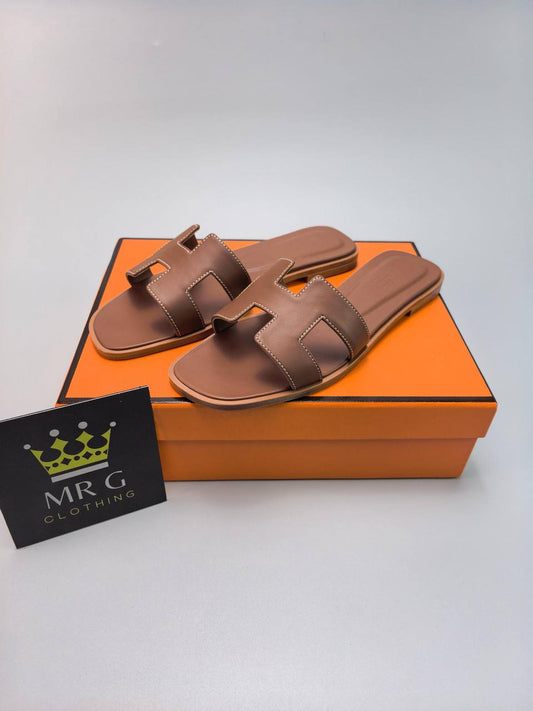 Ladies Hrmes Oran Sandal