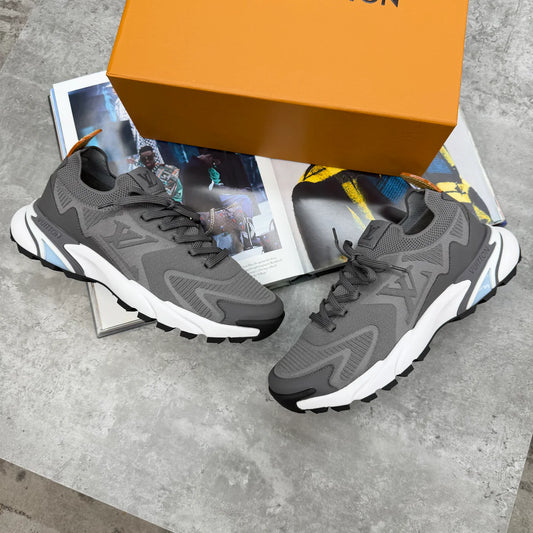 LV Tactic Trainers