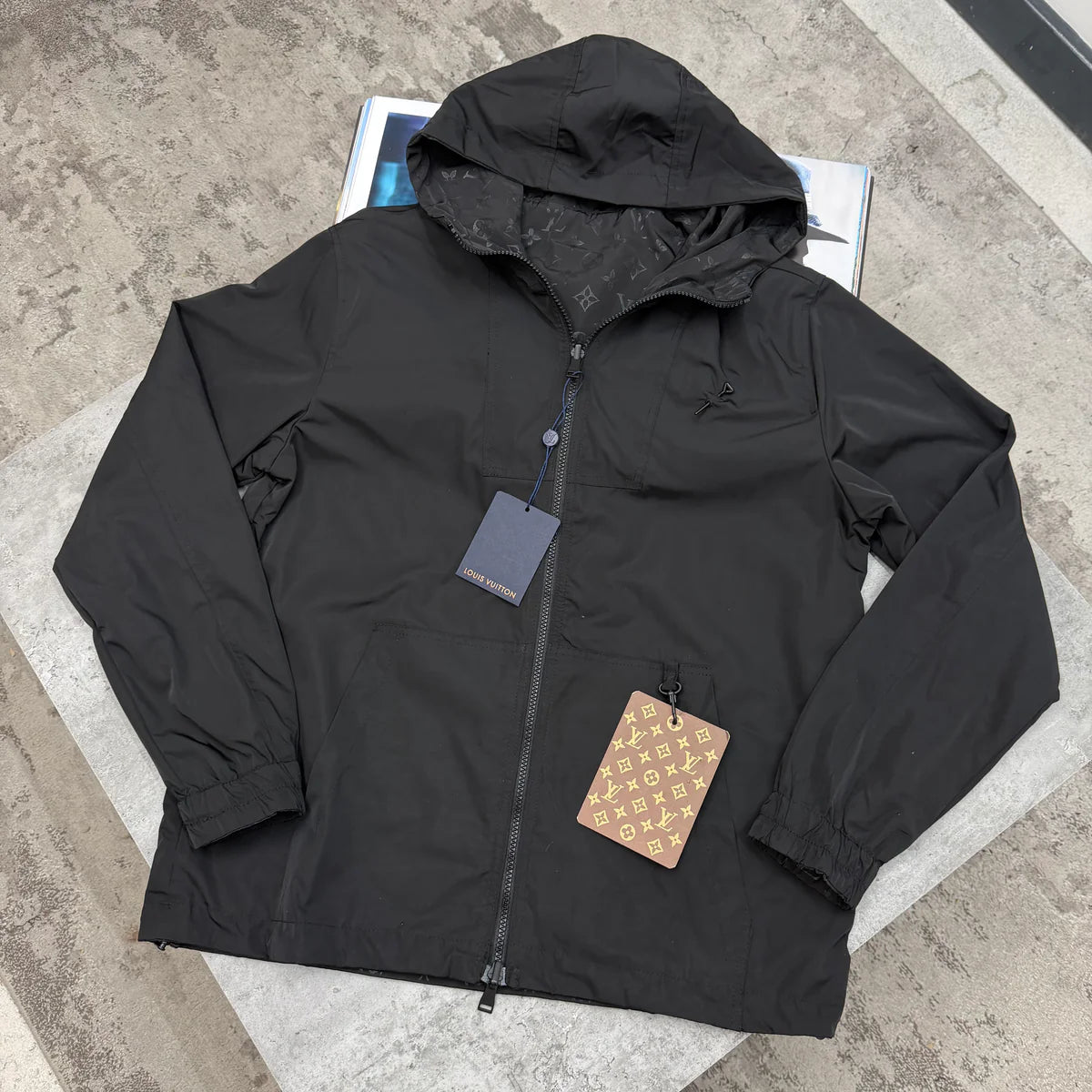 LV Reversible Windbreaker
