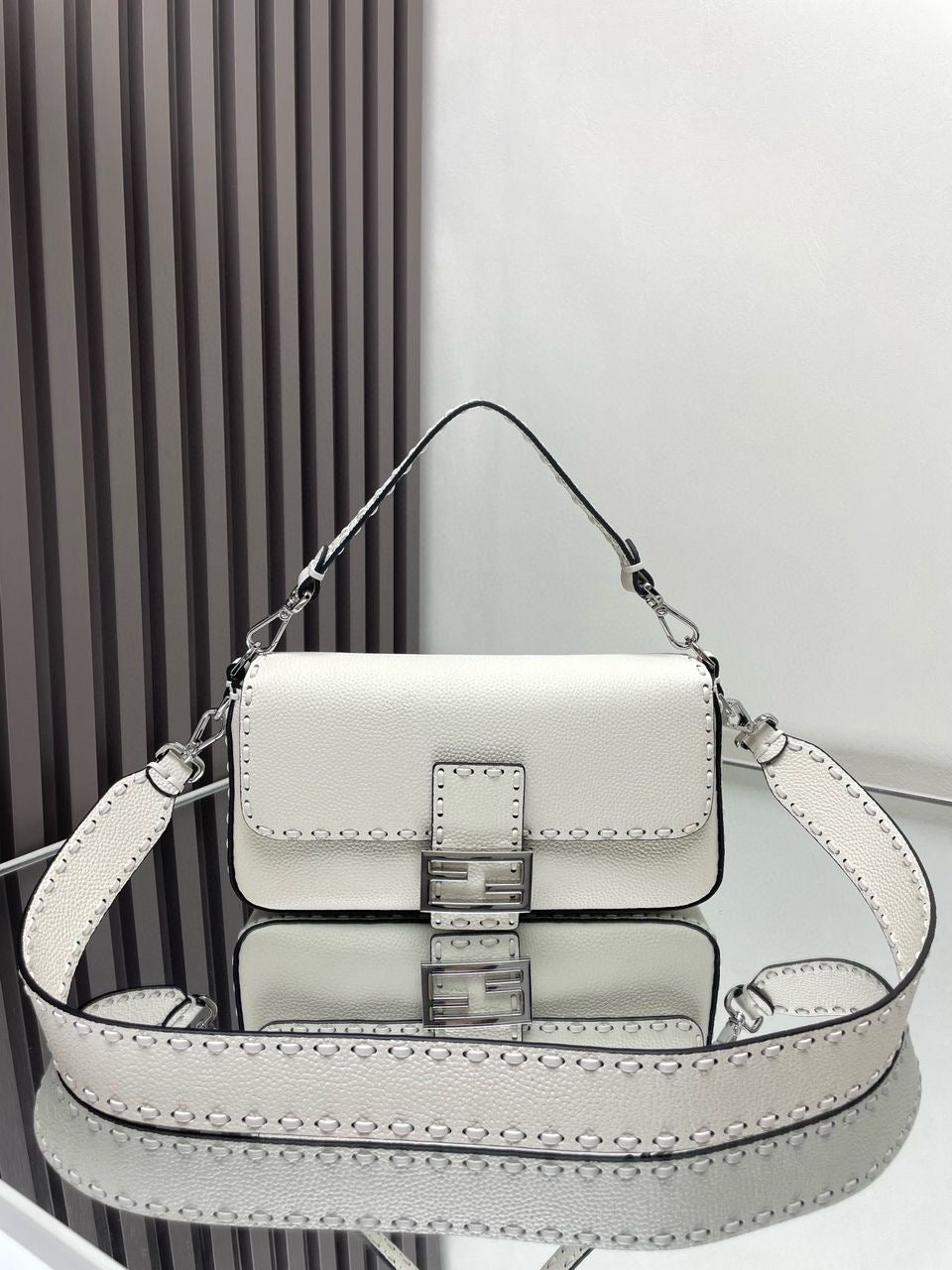 Fen Ladies bag