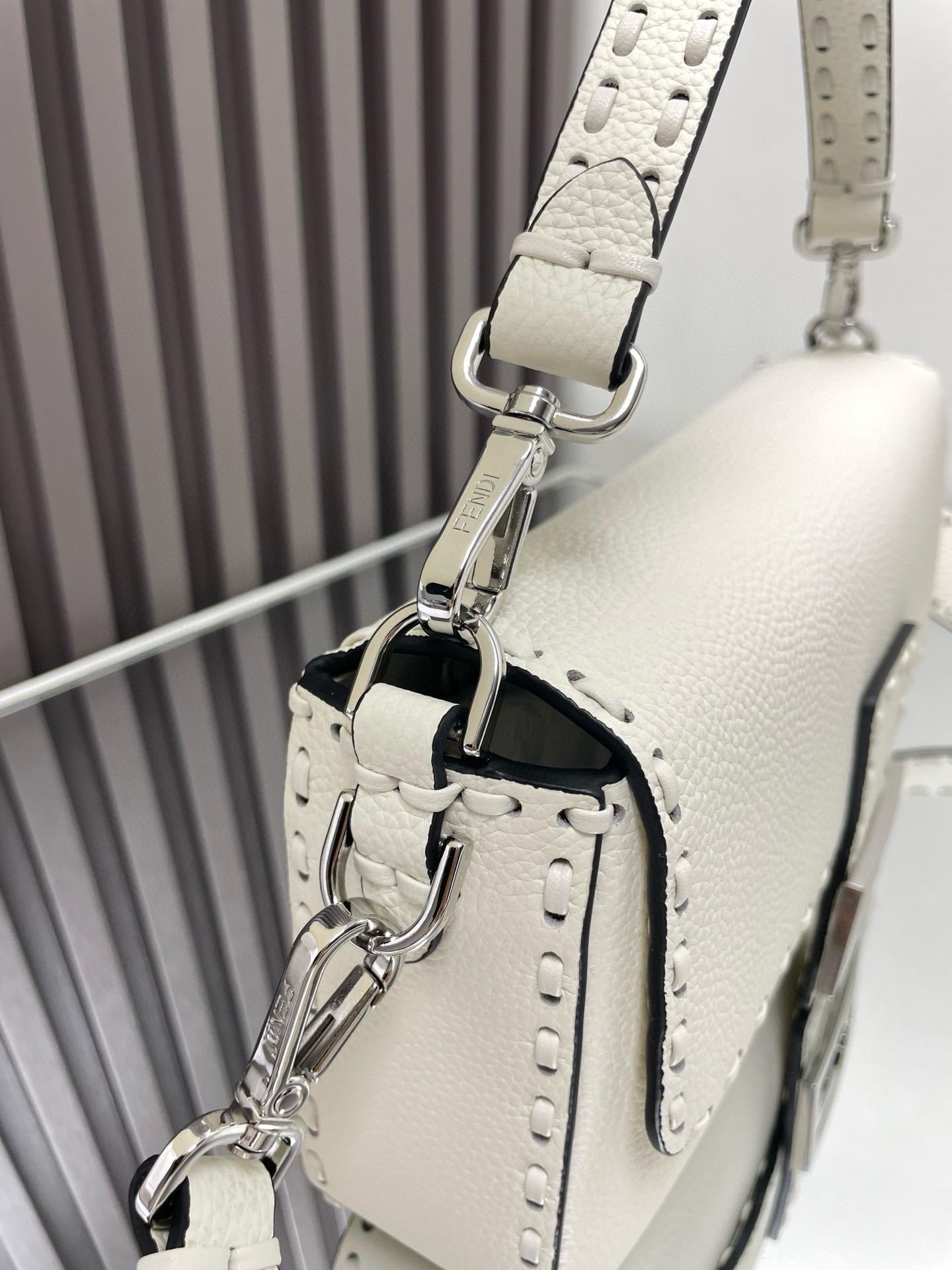 Fen Ladies bag