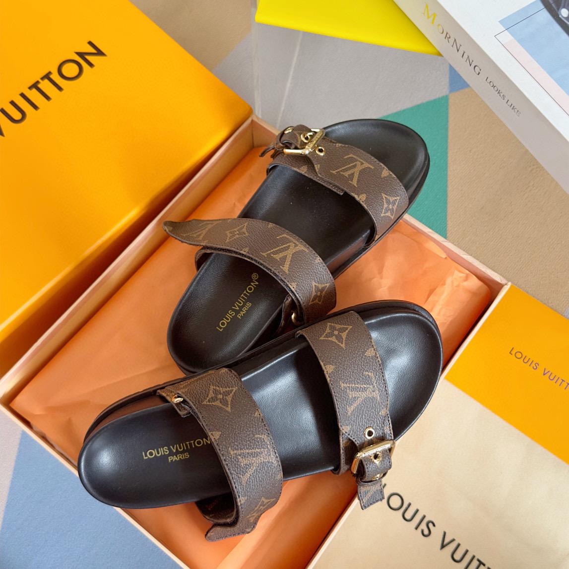 Lv women’s slides