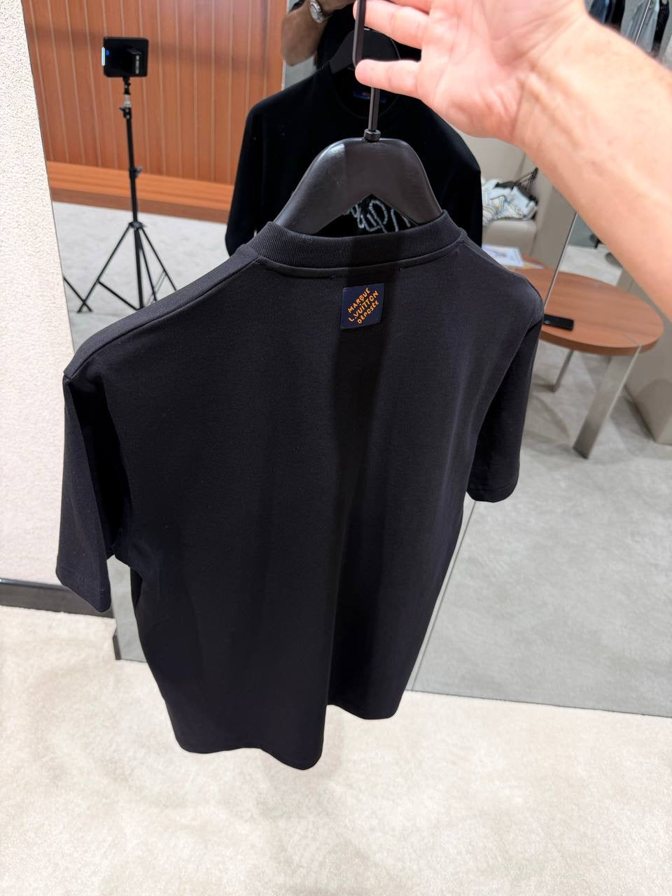 LV T-shirt