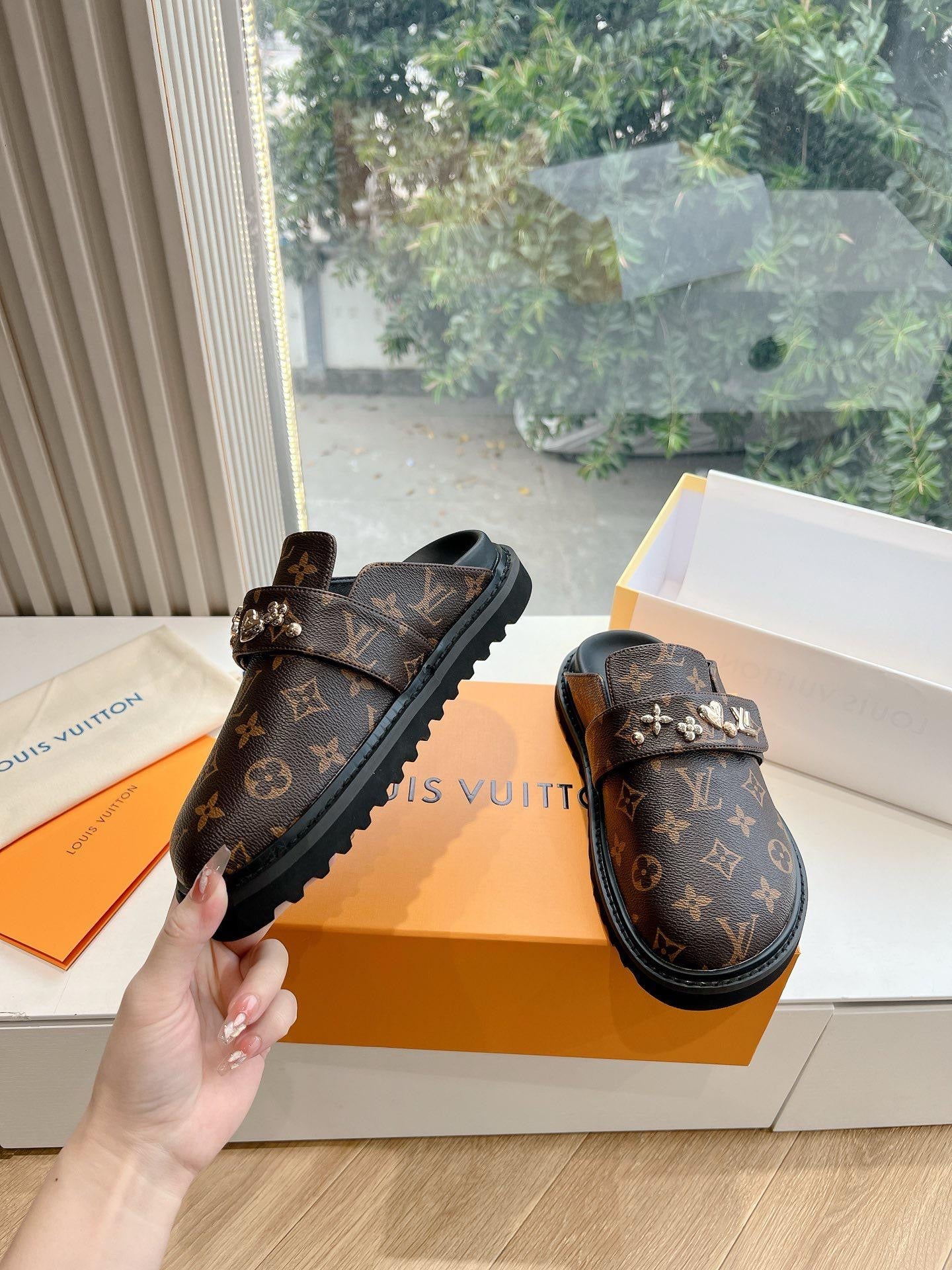 LV ladies Slides