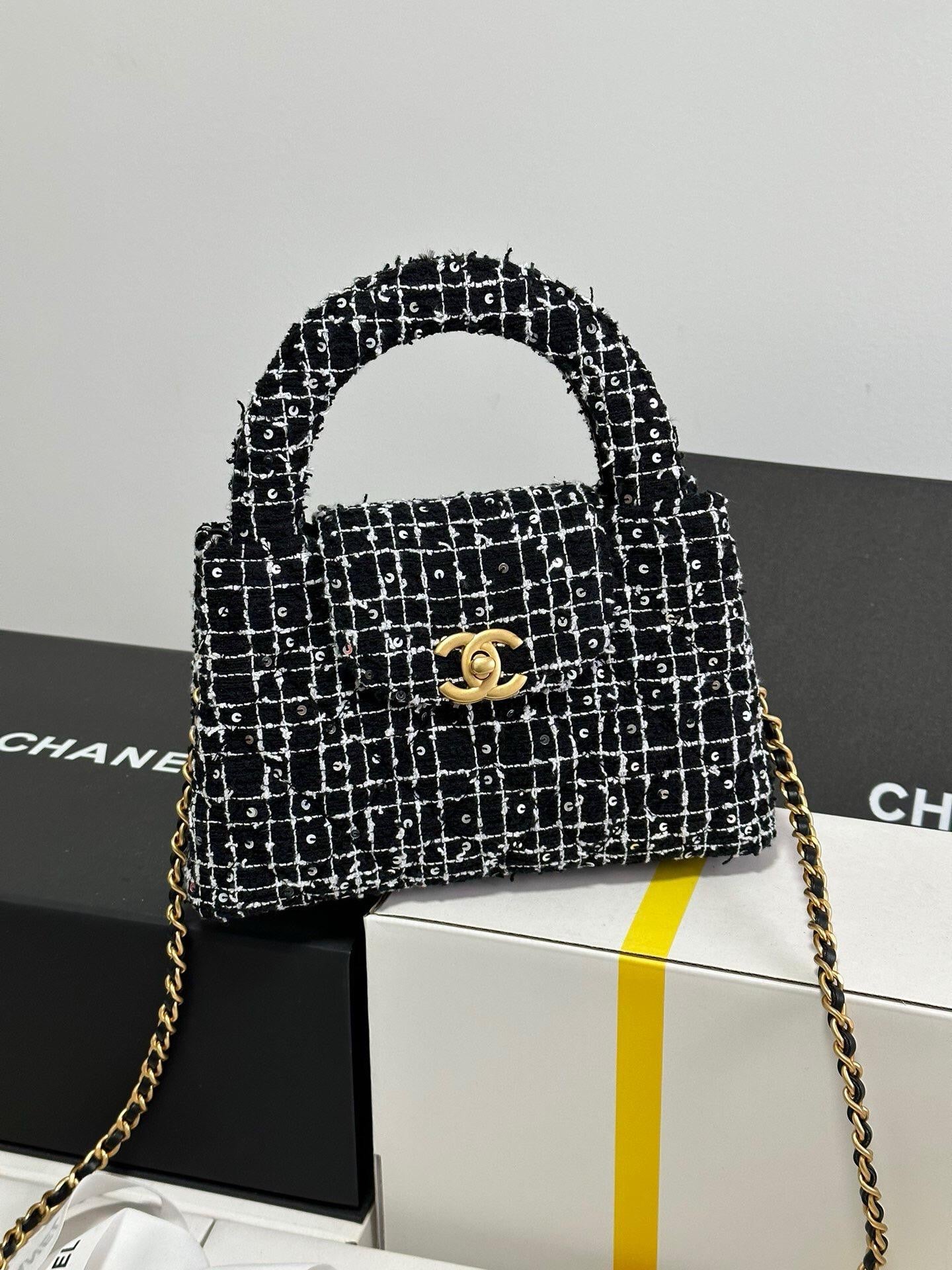 Chan ladies bag