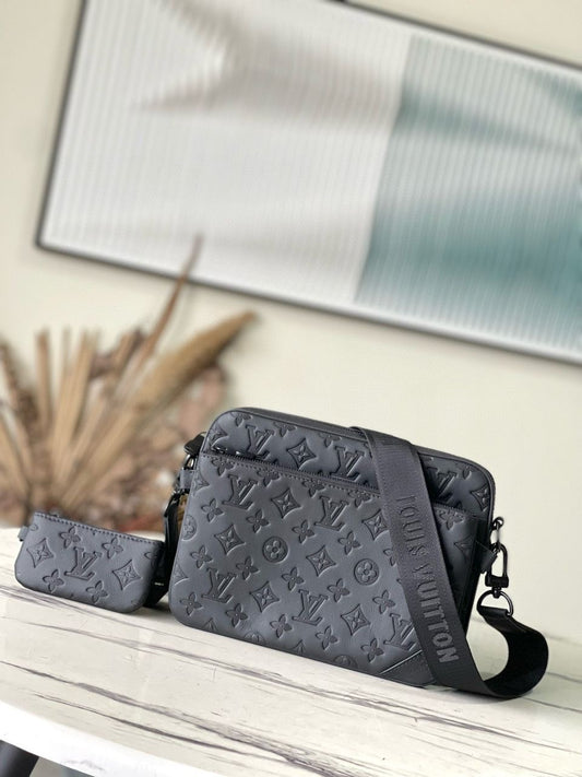 LV Trio Messenger
