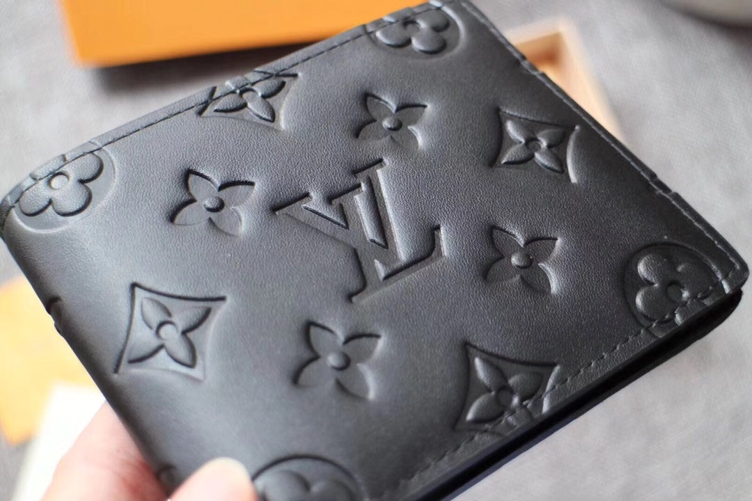 LV Wallets (Various Patterns)