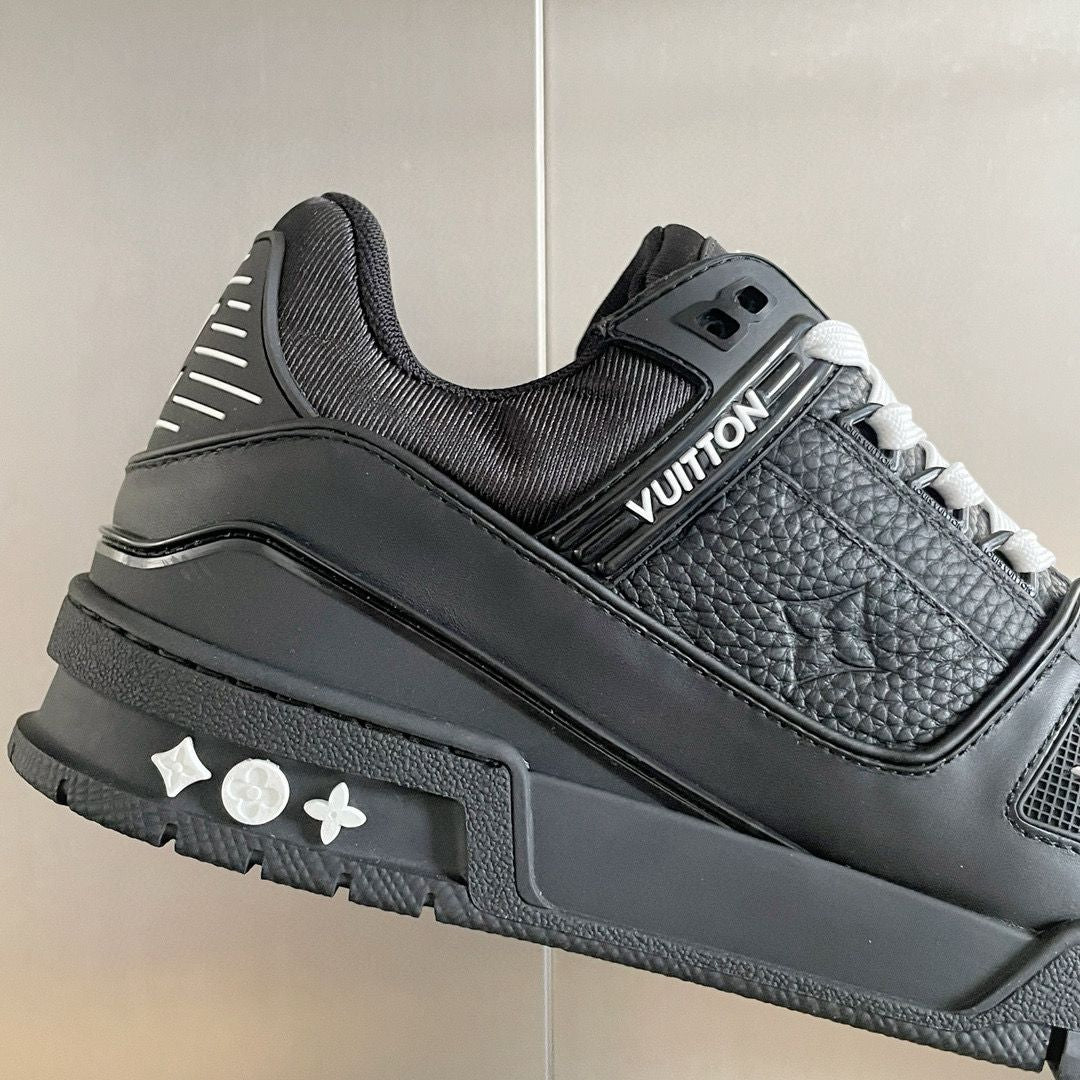LV trainers (Pre Order)